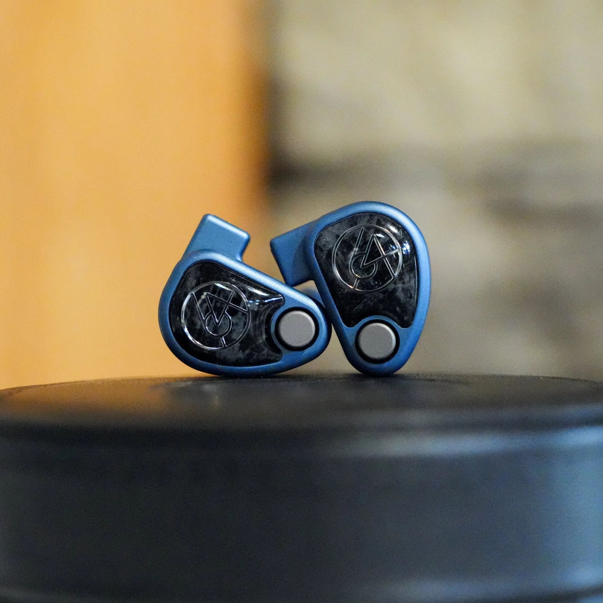 64 Audio U4s | Hybrid Dynamic   BA Universal IEMs