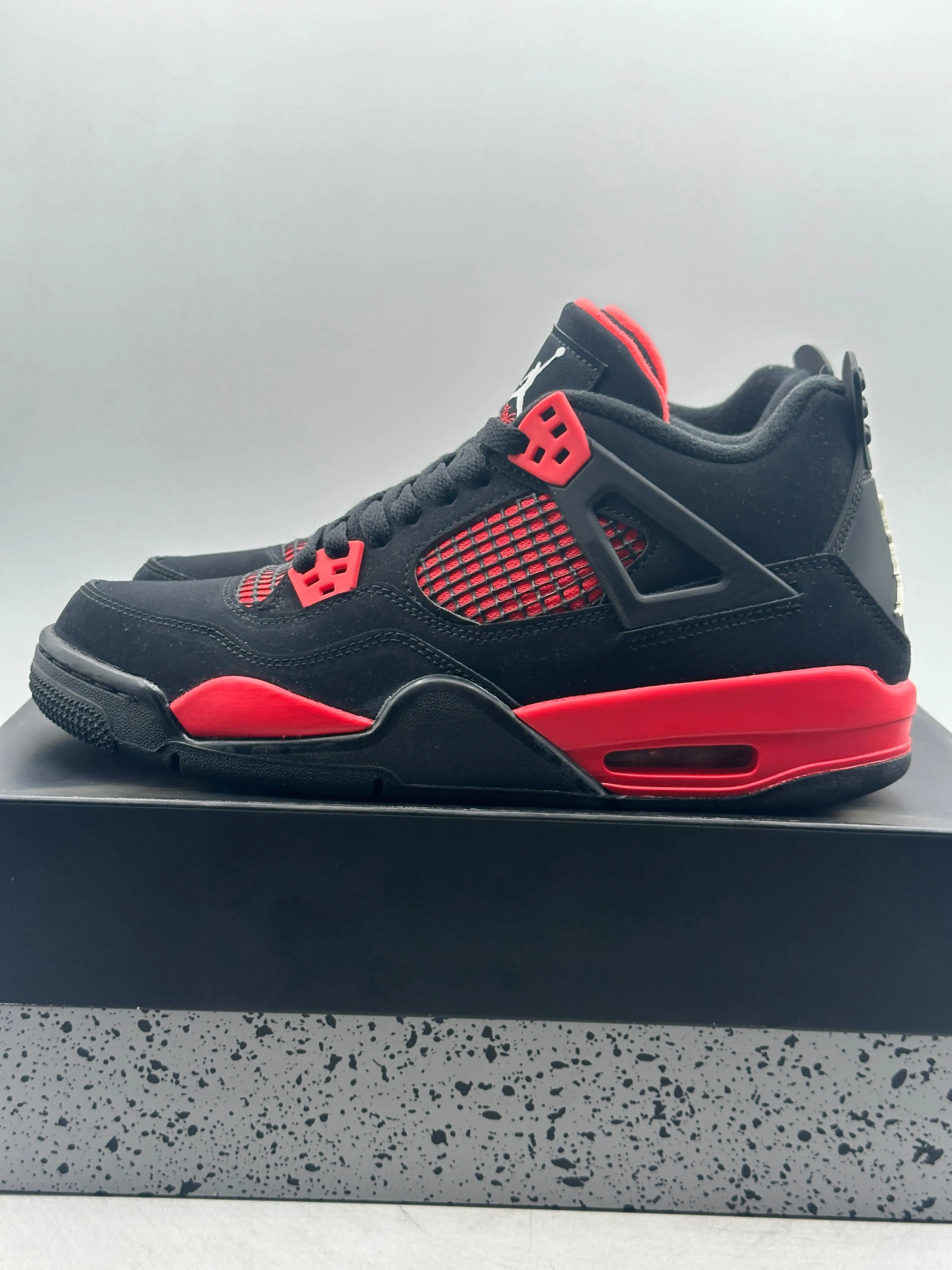 Ai rJordan 4 Retro Red Thunder (GS) (WORN/REP. BOX)