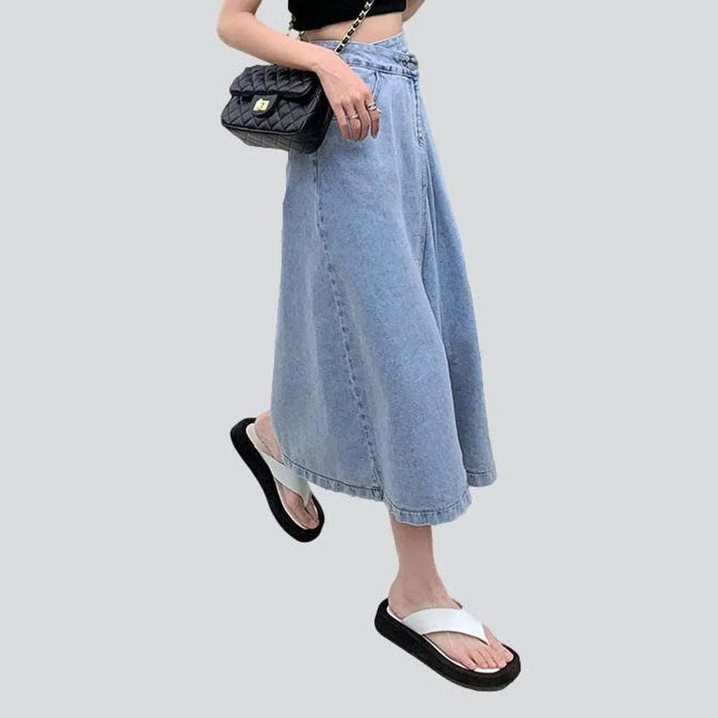 Asymmetric flare light denim skirt