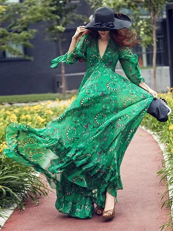 Chiffon Green Flared Sleeves V-neck Maxi Dress