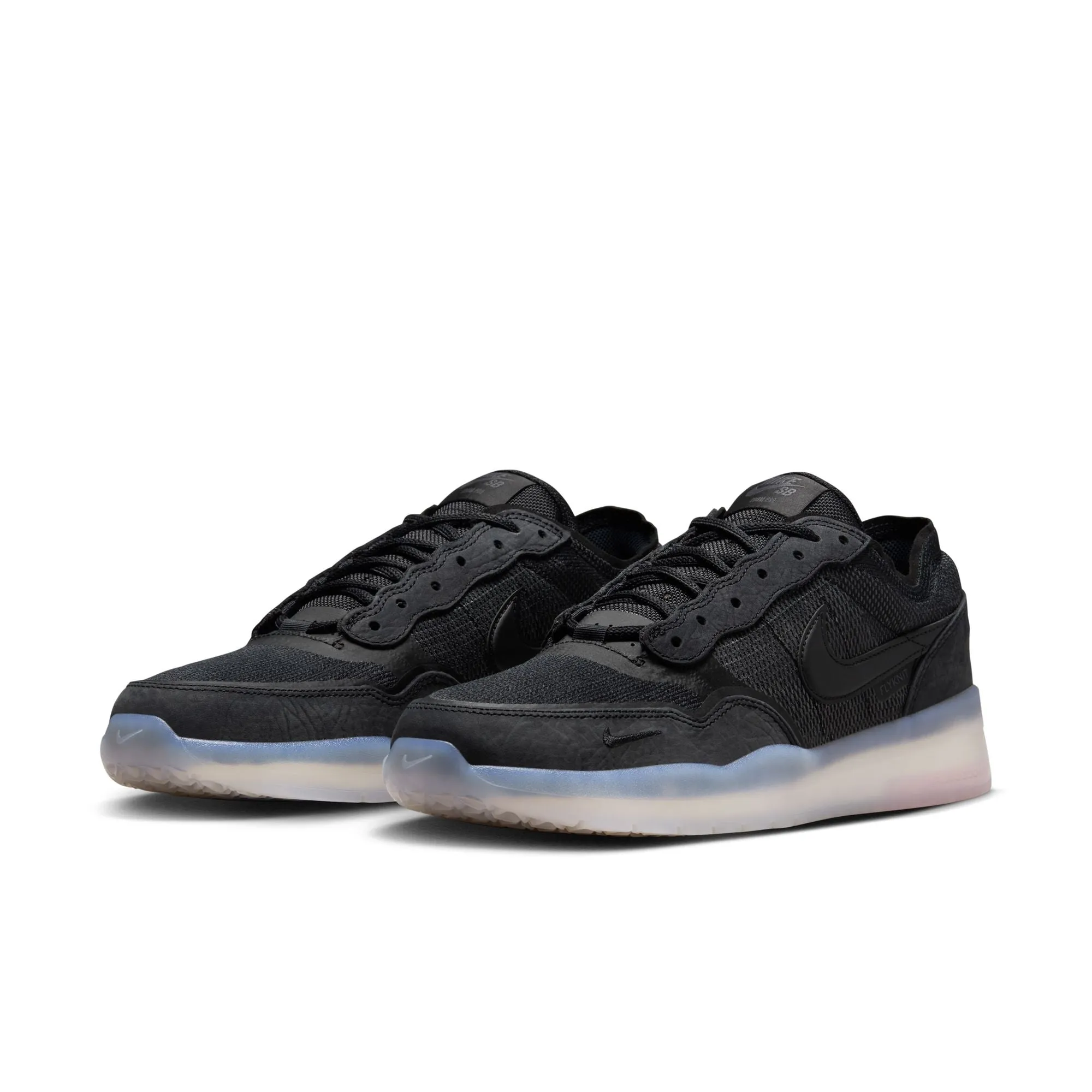 NIKE SB PS8 BLACK/BLACK-BLACK-BLACK